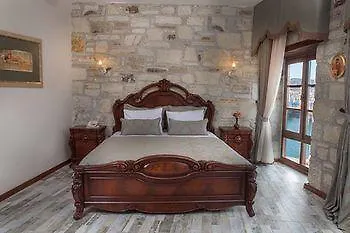 Hotel La Petra - Special Class *